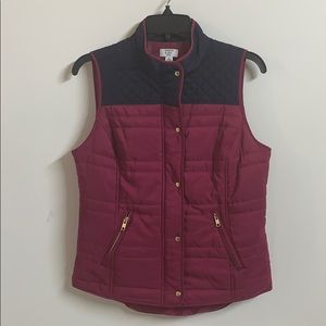 2 for $10 BUNDLE SALE Crown and Ivy Blue and purple vest size PSmall